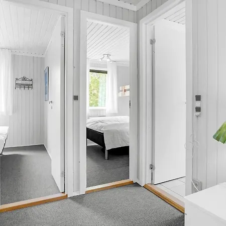 Toftevej Blavand Iv 펜션